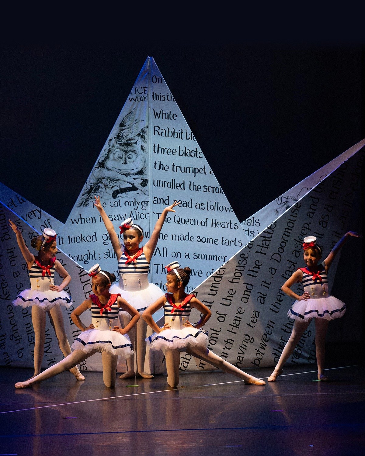 Niñas bailando PreDanza Unidanza